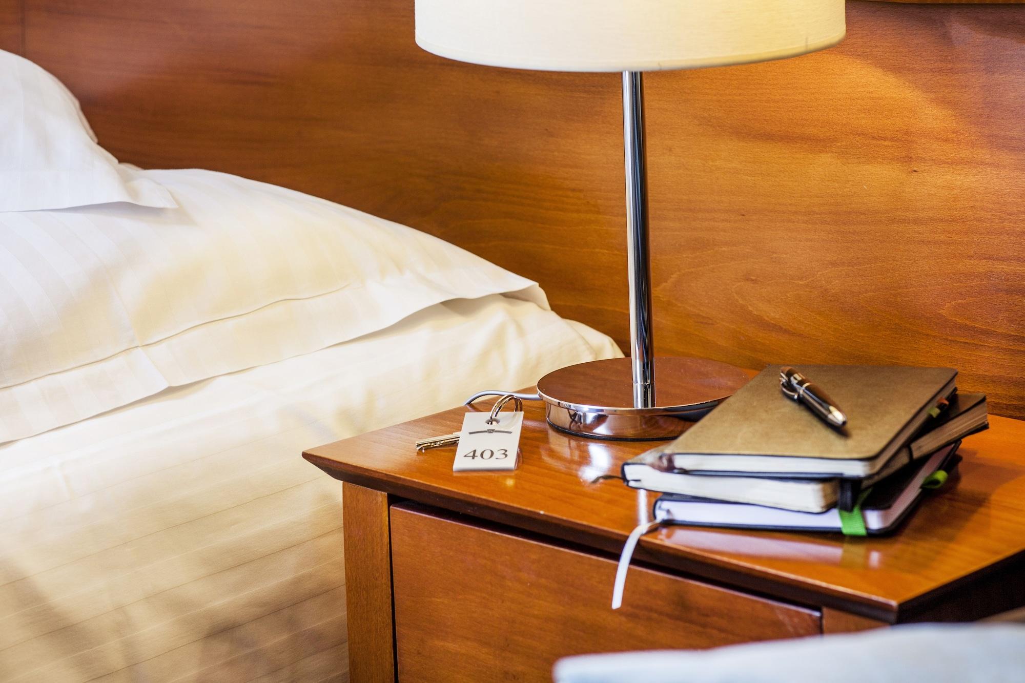 Hotel Senacki คราคูฟ ภายนอก รูปภาพ