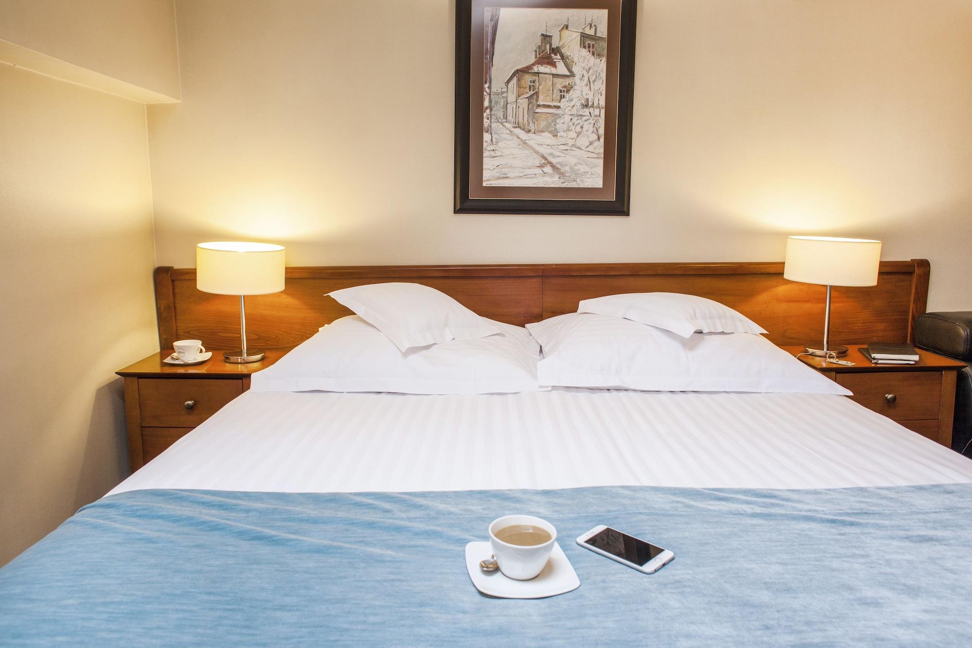 Hotel Senacki คราคูฟ ภายนอก รูปภาพ