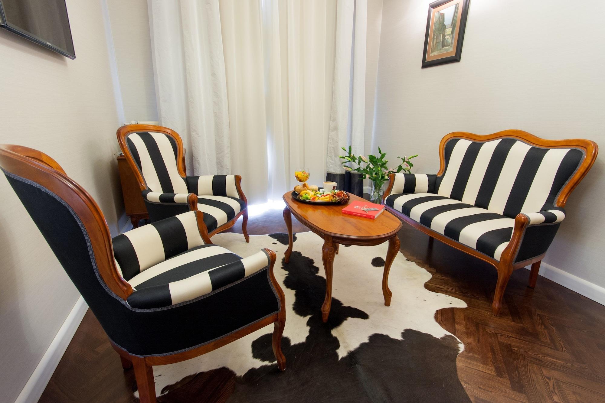 Hotel Senacki คราคูฟ ภายนอก รูปภาพ