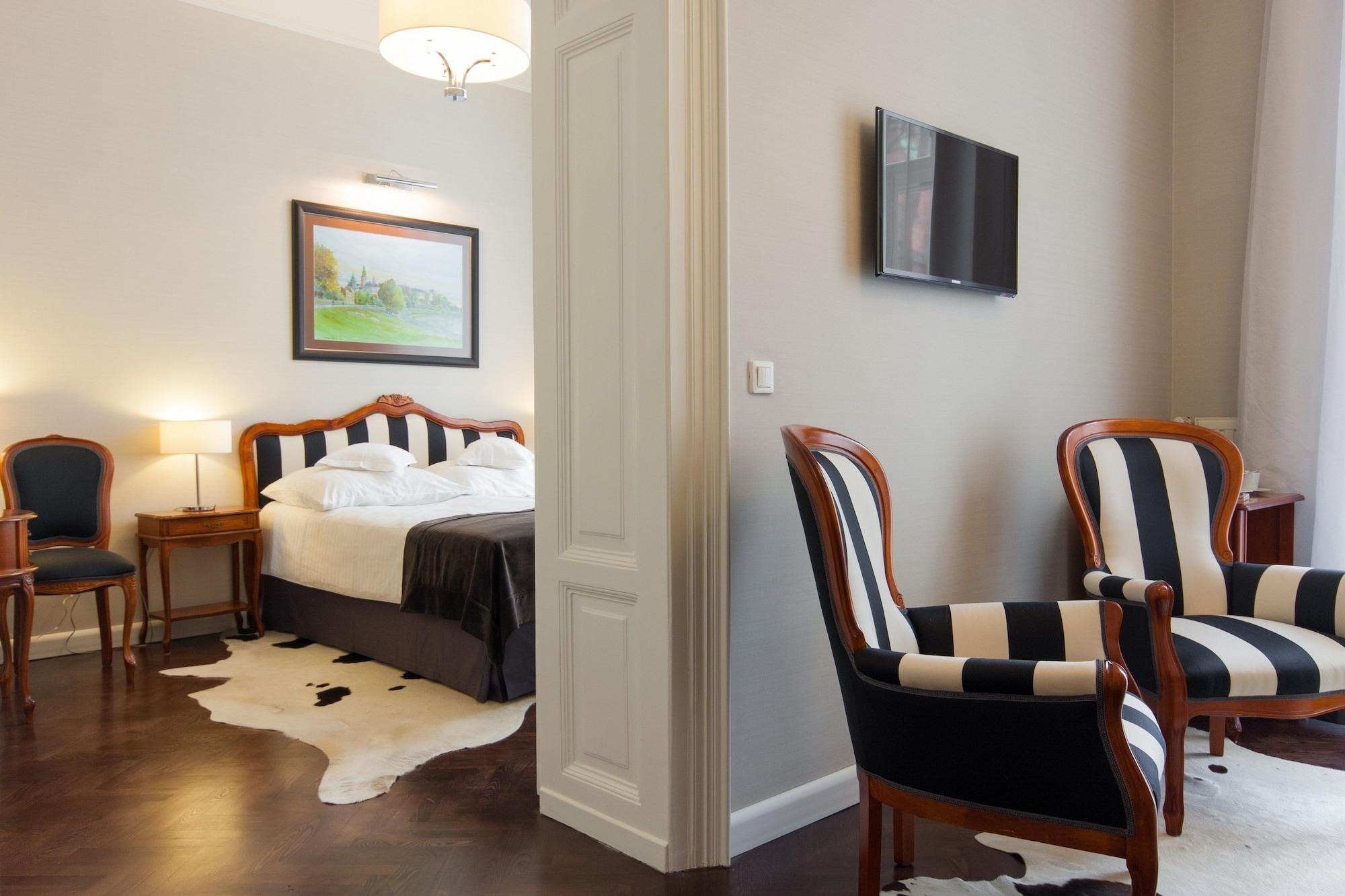 Hotel Senacki คราคูฟ ภายนอก รูปภาพ