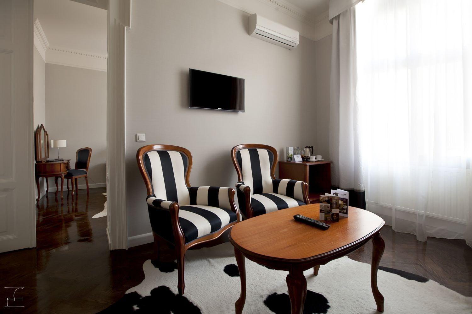 Hotel Senacki คราคูฟ ภายนอก รูปภาพ