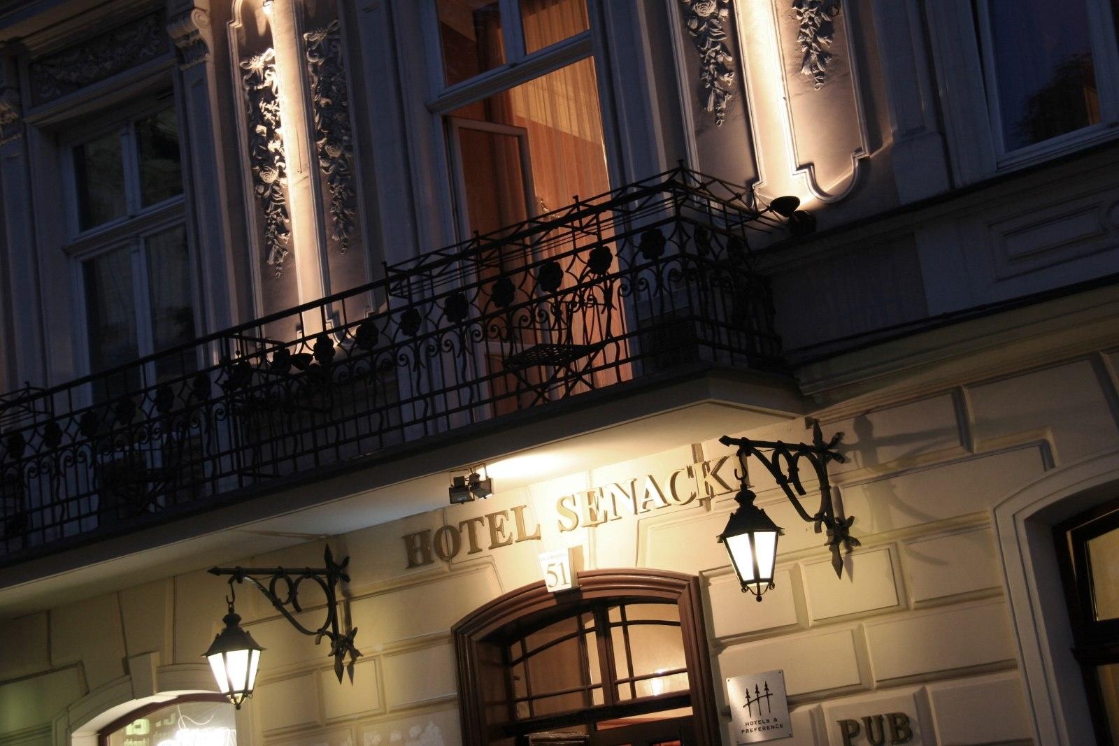 Hotel Senacki คราคูฟ ภายนอก รูปภาพ