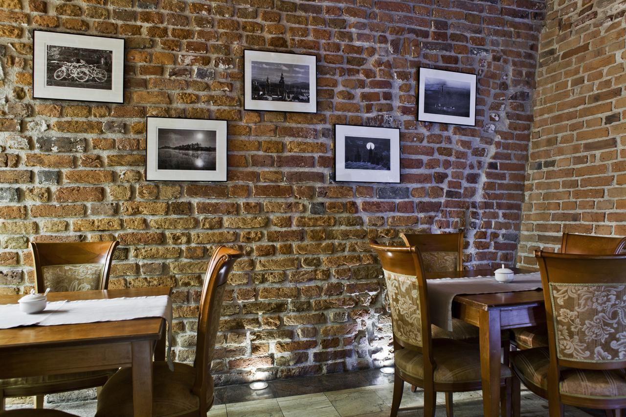 Hotel Senacki คราคูฟ ภายนอก รูปภาพ